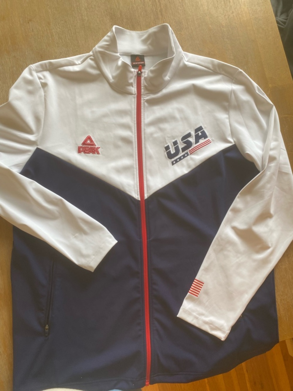 Men’s White & Navy Lightweight Full‑Zip Jacket